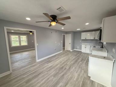 Main picture of 6 Waddell Rd