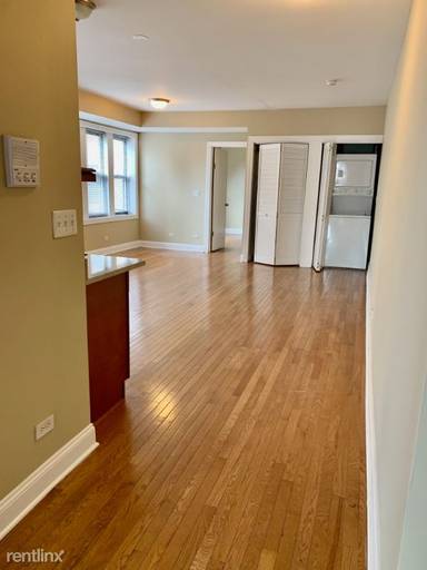 Main picture of 3735 N Kimball Ave