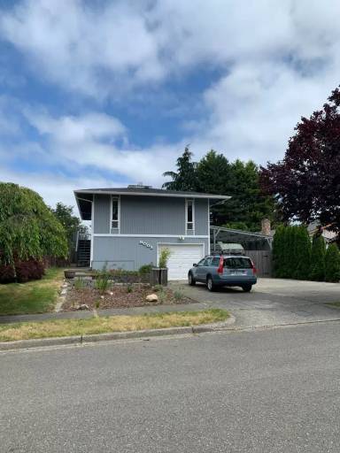 Main picture of 5001 McBride St