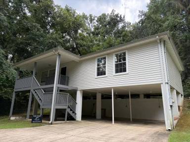Main picture of 249 Starmount Dr