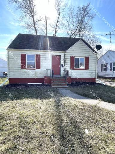 Main picture of 525 W Marengo Ave