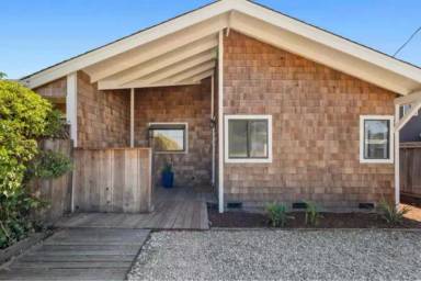 Main picture of 460 Rodriguez St