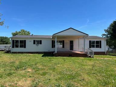 Main picture of 5 Dartmouth Dr