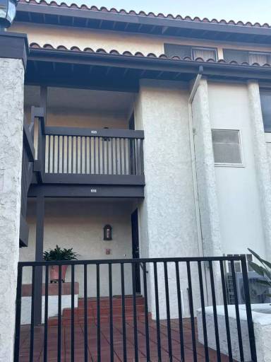 Main picture of 2506 Navarra Dr