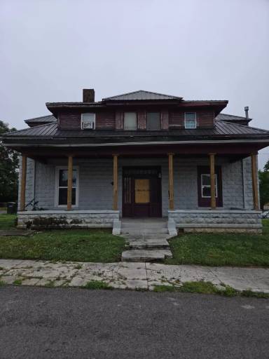 Main picture of 200 Liberty St