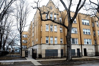 Main picture of 8041 S Manistee Ave