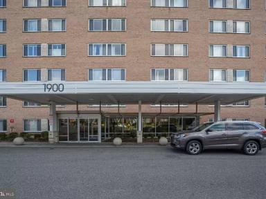 Main picture of Park Sutton Condo