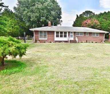 Main picture of 37 Mohawk Rd