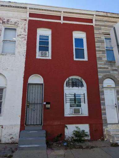 Main picture of 2026 N Pulaski St