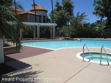 Main picture of 2250 Camino de la Reina