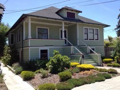 Main picture of 145 Van Ness Ave