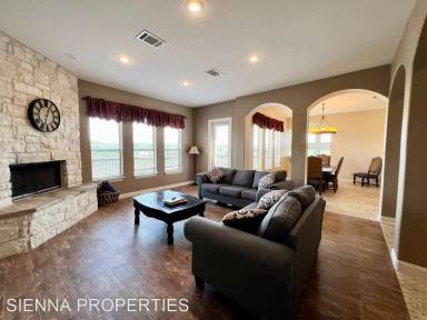 Main picture of 224 Stacey Ann Cv