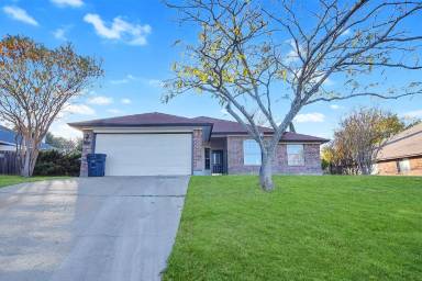 Main picture of 4406 Shawn Dr