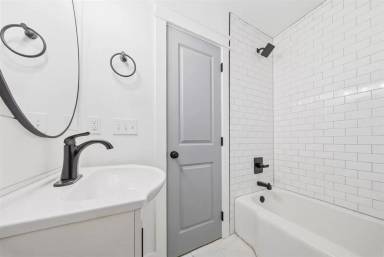 Main picture of 1827 Fernando Dr