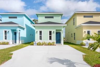 Main picture of 427 NW 13th Ave