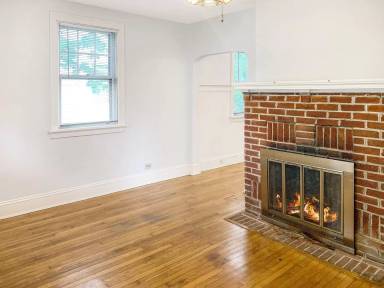 Main picture of 2517 Kenwood Ave