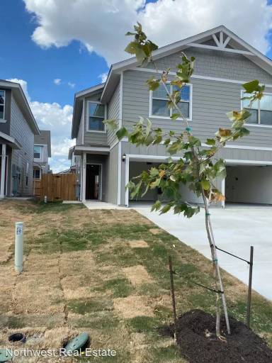 Main picture of 10309 Lynwood Vlg