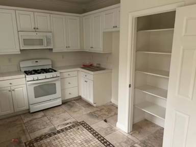 Main picture of 638 Lazaro Ln
