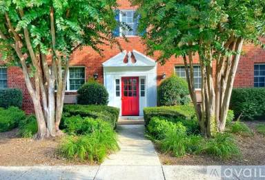 Main picture of 1632 W Abingdon Dr