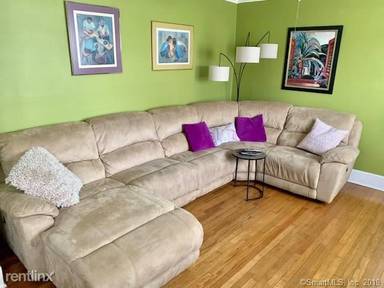 Main picture of 60 Seaside Ave