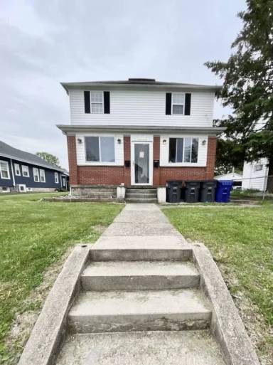 Main picture of 1107 W Walnut St