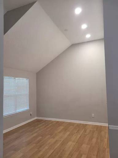 Main picture of 3042 Knoll View Pl