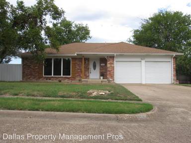 Main picture of 2337 Chart Dr