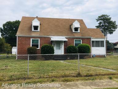 Main picture of 215 Winber Dr