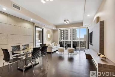 Main picture of Trump Royale Condo