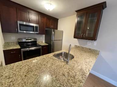 Main picture of 990 E Bayaud Ave