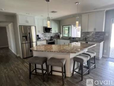 Main picture of 5210 E Karen Dr