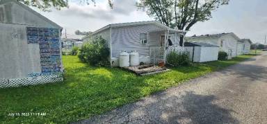 Main picture of 8910 E Main St