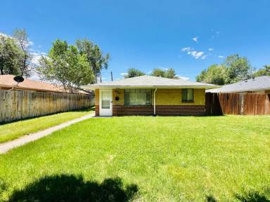 Main picture of 3519 N Columbine St