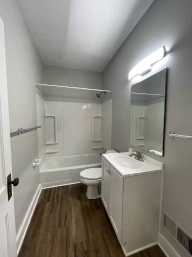 Main picture of 207 Michigan Ave