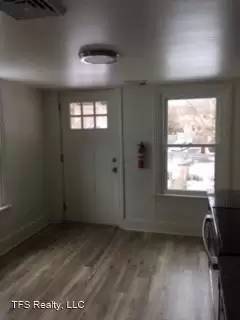 Main picture of 319 Walnut St