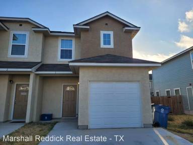 Main picture of 16922 Dancing Ava