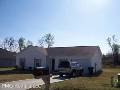 Main picture of 5014 Scotch Pine Ave