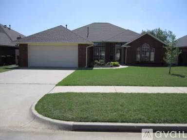 Main picture of 5820 SE 84th Ter