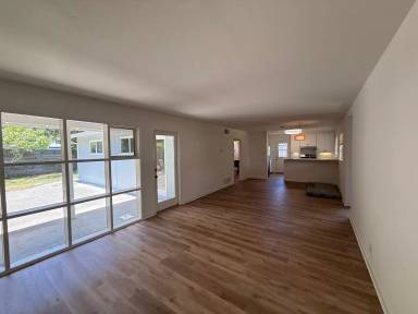 Main picture of 31 Dorset Ln