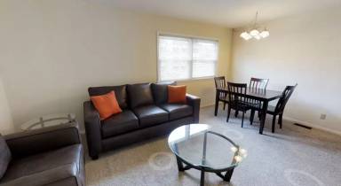 Main picture of 608 S State Street - 11