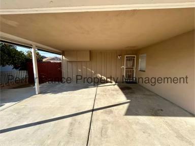 Main picture of 6004 Burke Way