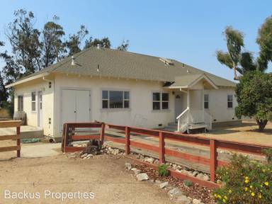 Main picture of 900 River Rd