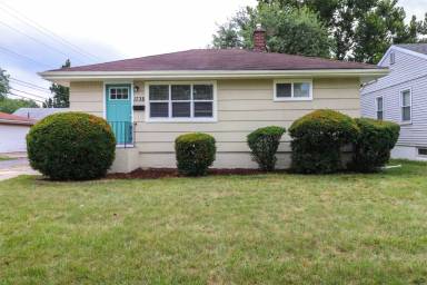 Main picture of 1738 170th Pl