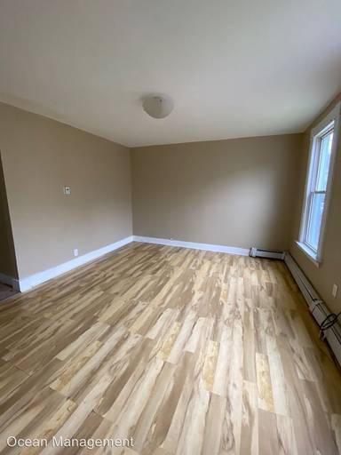 Main picture of 133 Plymouth St