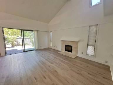 Main picture of 30 Willow Ln
