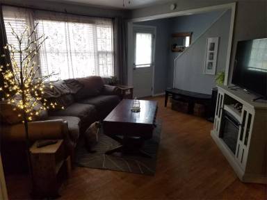 Main picture of 418 Central Ave SE