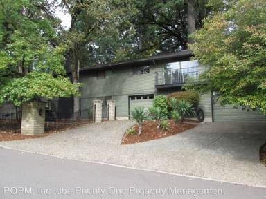 Main picture of 2631 Oregon City Blvd