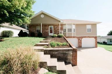 Main picture of 3737 Scarborough Way