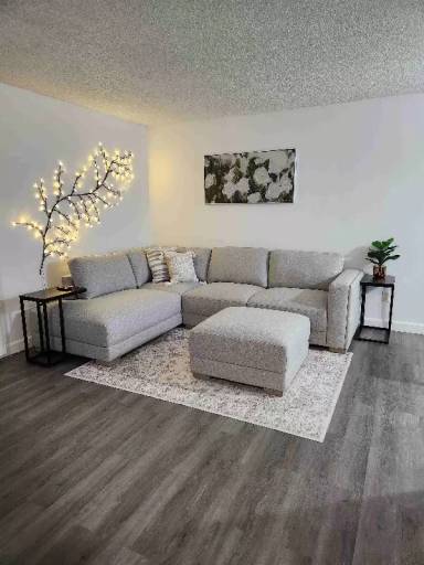 Main picture of 7410 Bearfoot Cir
