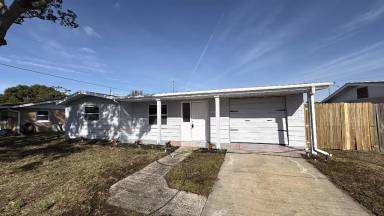 Main picture of 5205 Drift Tide Dr